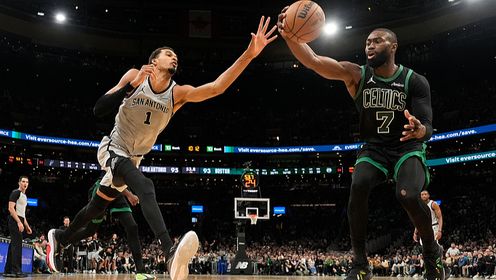 马刺险胜凯尔特人 文班亚马21+6 布朗27+8+7 怀特29+9 相关评论