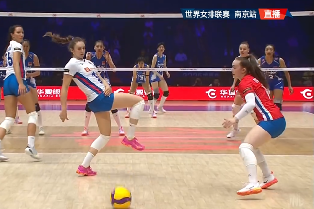 中国女排0-3遗憾不敌捷克女排