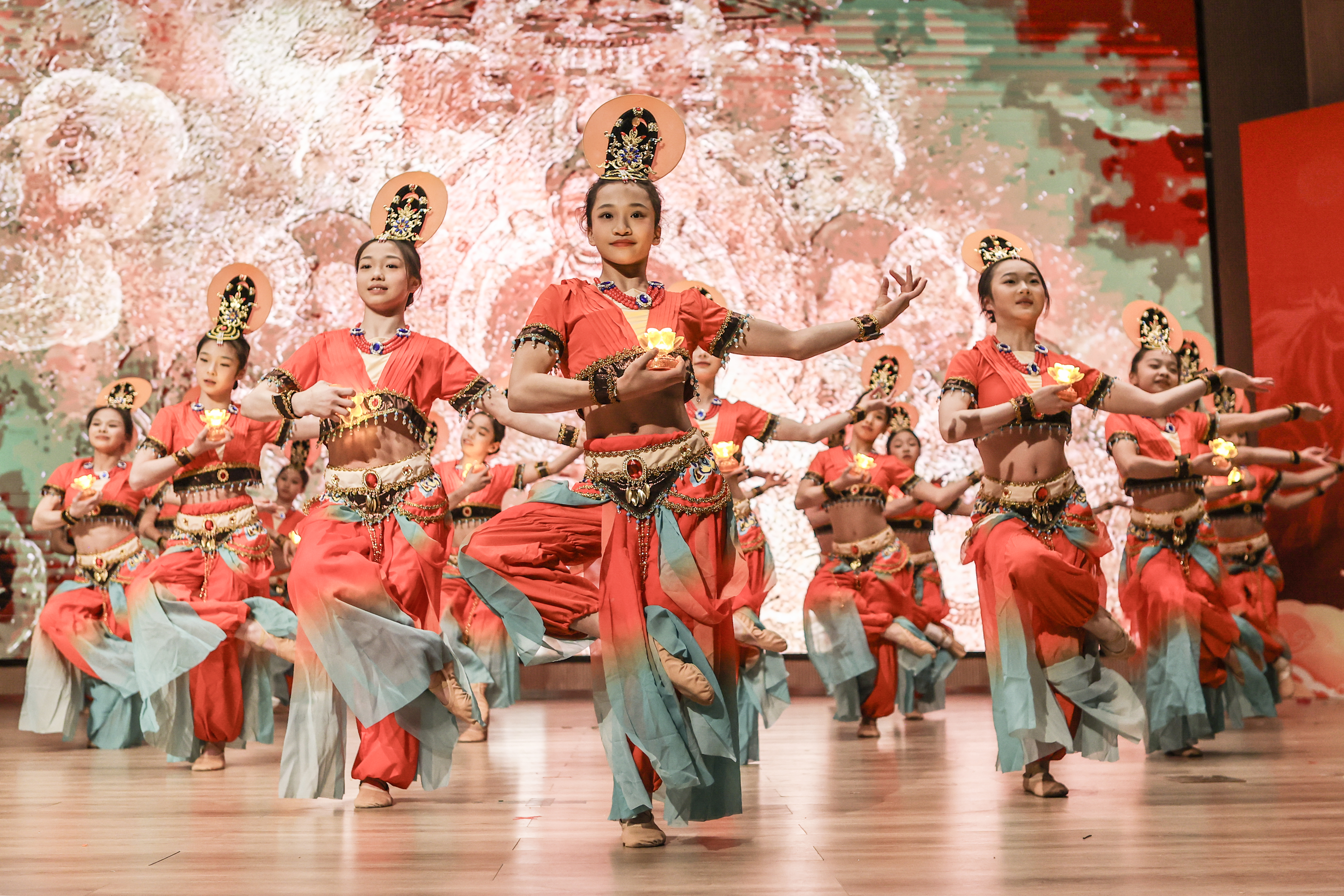 “大体操”国家队共迎新春期待再创辉煌——国家体操队、蹦床队、艺术体操队、健美操队新春联欢会举行