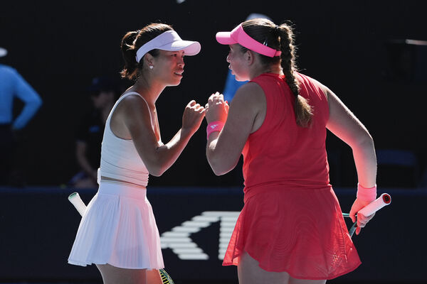 抢十气走奥运金牌！谢淑薇携搭档挺进杜哈女双决赛、相隔6年再争冠