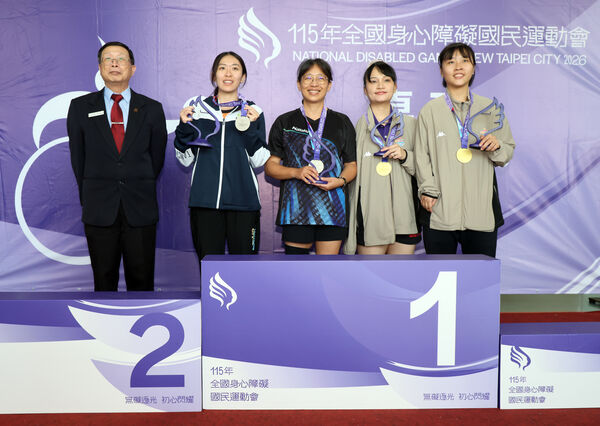 搭檔10年的好默契　田曉雯攜伊斯坦大.莎霏締桌球女雙三連霸