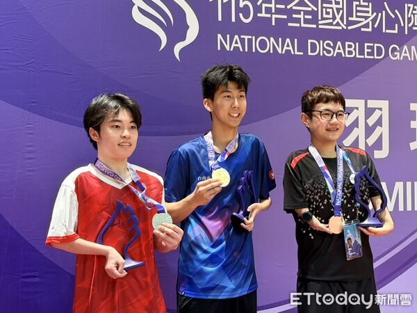 「亂風」考驗耐力！方振宇全障運男單6連霸、開心有蒲貴煜競爭