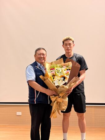 ▲國訓中心董事長林鴻道請辭,向亞運培訓隊選手辭別。(圖/國訓中心提供)