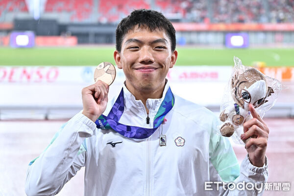 ▲▼2026名古屋亞運,田徑男子400公尺跨欄決賽,林仲威奪銅牌。(圖/記者李毓康攝)